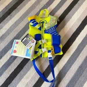 Hyperlite child’s life jacket